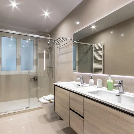 Daire Indautxu Viii By Aston *